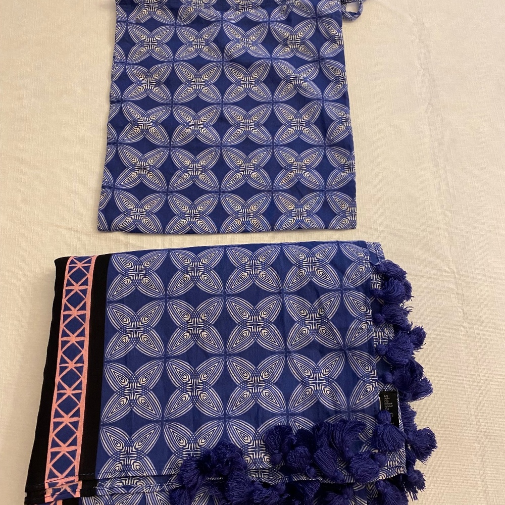 Stella & Dot large scarf retired